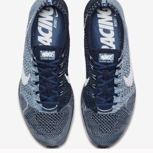 Nike Flyknit Racer